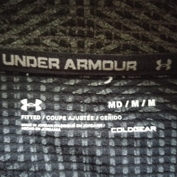Under Armour cold gear fitted long sleeves - Picture 5 of 7